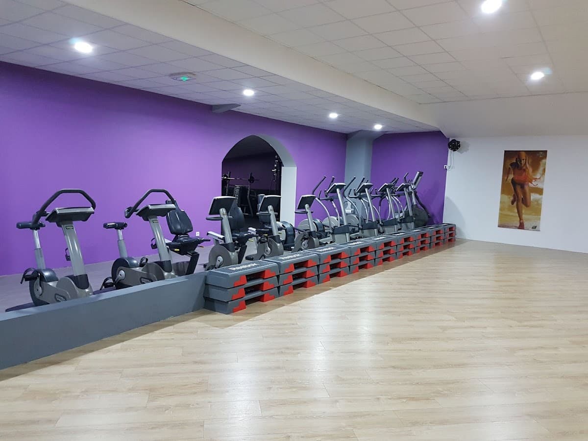 TERRAINS DE SPORT CARLE VERNET