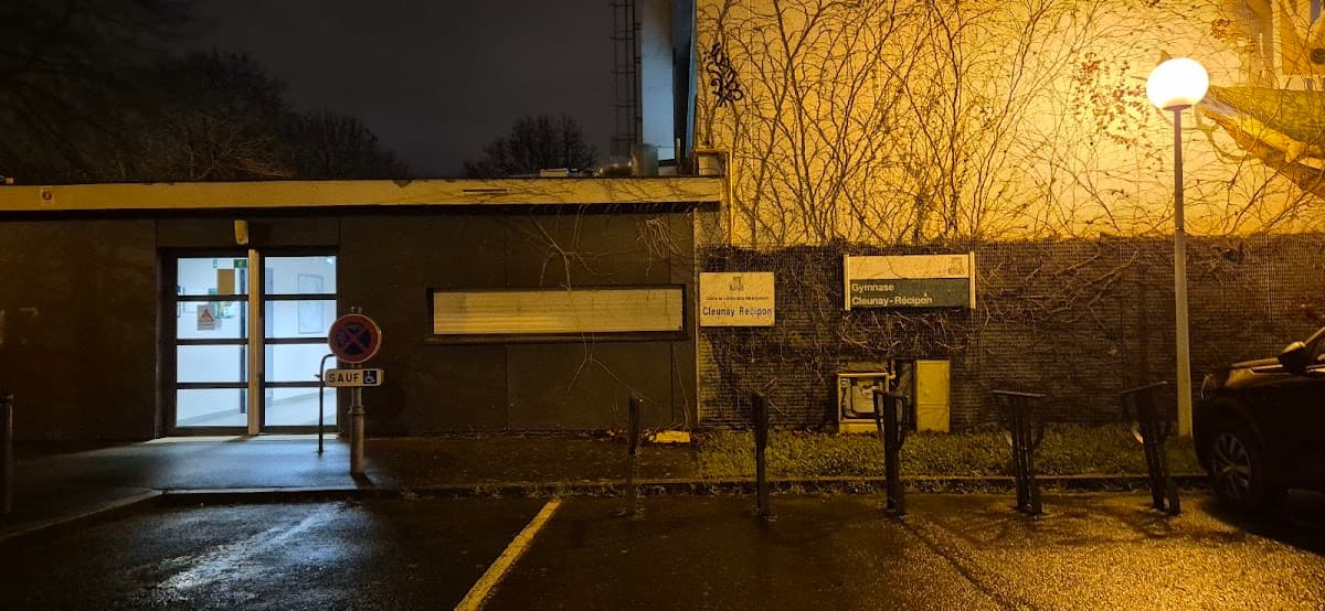 Gymnase scolaire Recipon