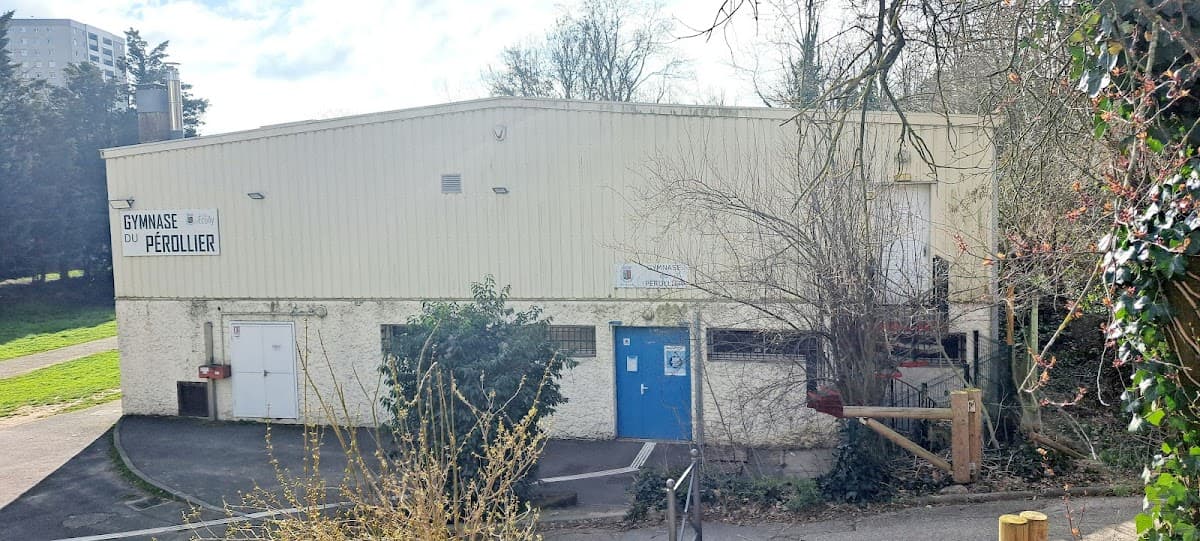 GYMNASE DU PEROLLIER