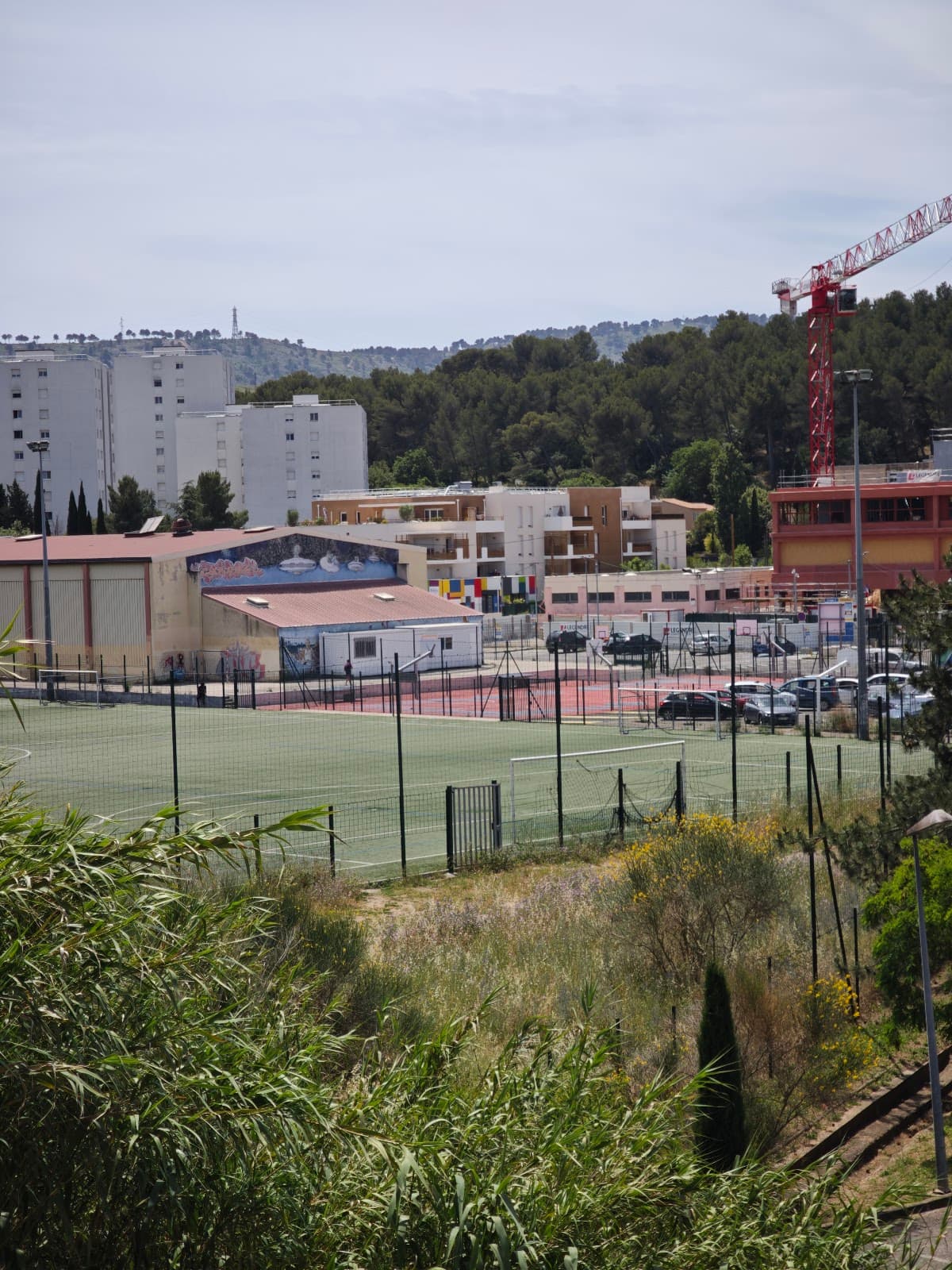 COMPLEXE SPORTIF CHARREL